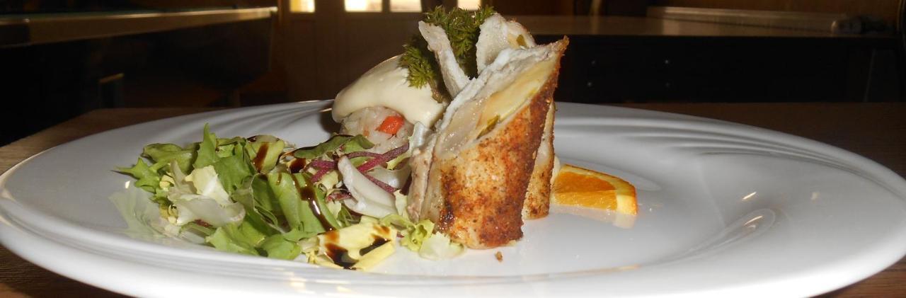 Holdfeny Hotel Forro 外观 照片